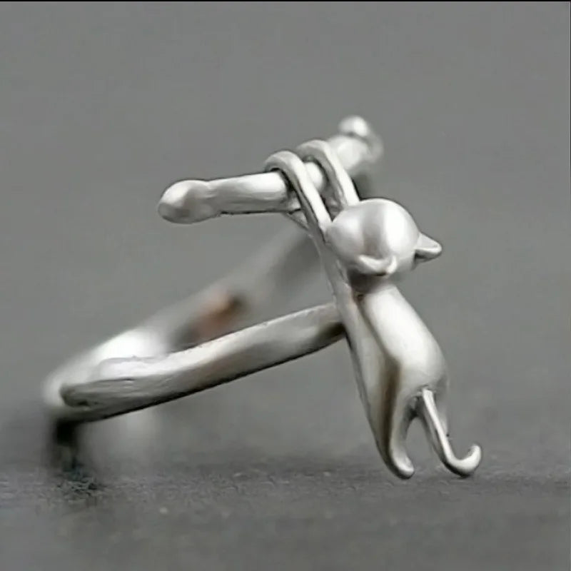 Anillo de Plata 925 con Gatito en Rama 🌿