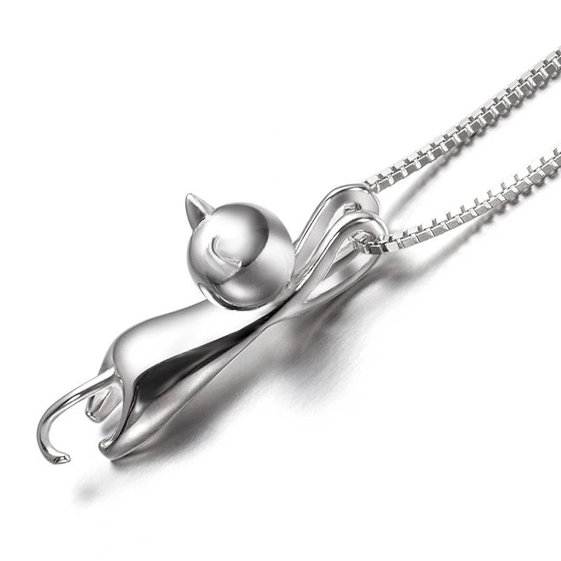Colgante gatito estirado plata